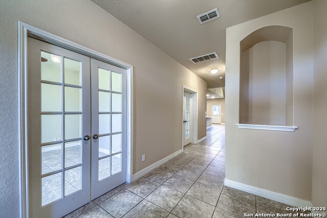 Image 3 of 29 For 549 Saddle Vista