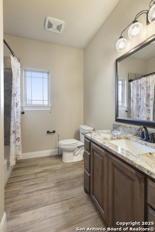 Listing photo id 13 for 688 Double Gate Rd.