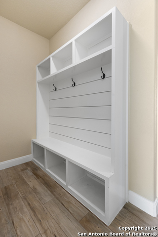 Listing photo id 14 for 688 Double Gate Rd.