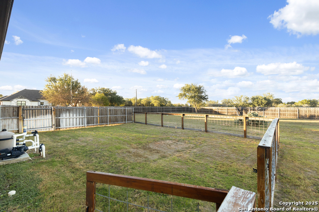 Listing photo id 21 for 688 Double Gate Rd.