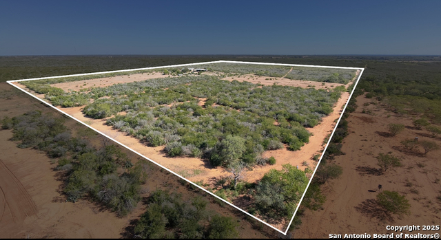 Details for 2198 Cr 653  , Devine, TX 78016