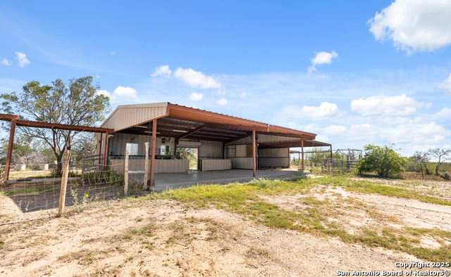 Image 10 of 50 For 2198 Cr 653  