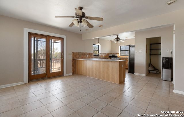 Image 16 of 50 For 2198 Cr 653  