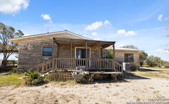 Image 29 of 50 For 2198 Cr 653  