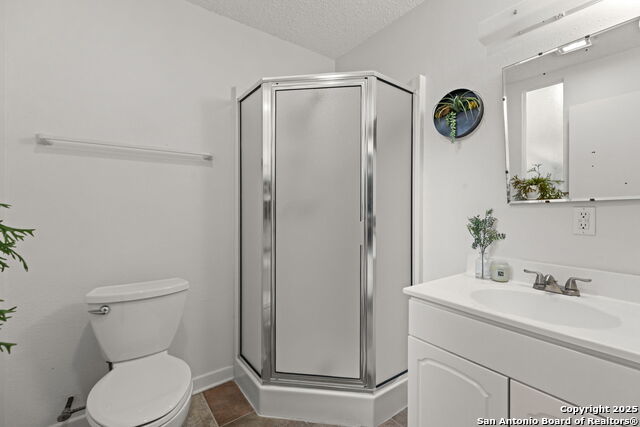 Image 20 of 31 For 713 Fawndale Ln