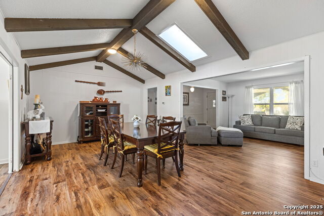 Image 7 of 31 For 713 Fawndale Ln