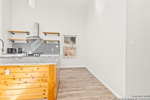 Image 11 of 37 For 1226 Whispering Hills