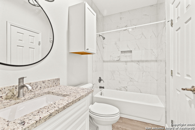 Image 12 of 37 For 1226 Whispering Hills