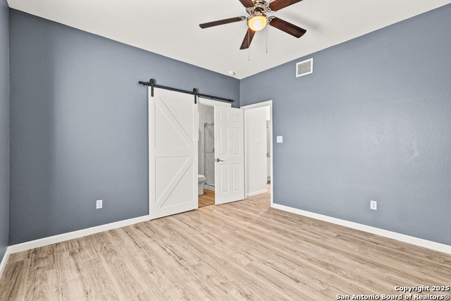 Image 16 of 37 For 1226 Whispering Hills