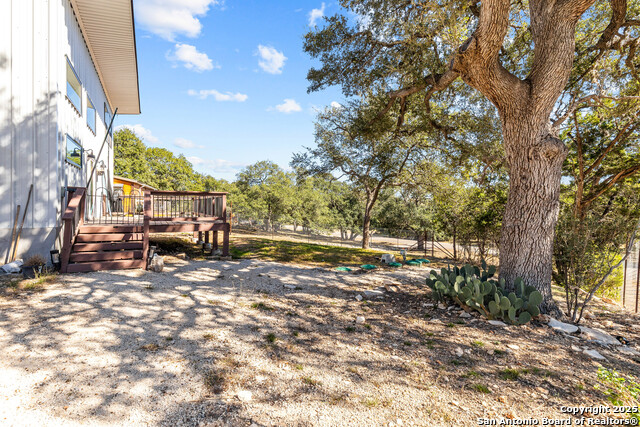 Image 25 of 37 For 1226 Whispering Hills