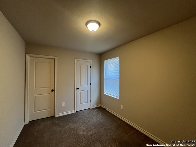 Image 20 of 24 For 6011 Jax Way  104