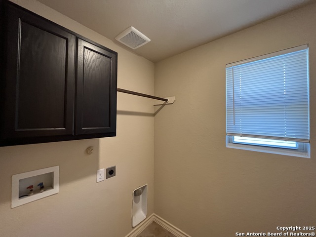 Image 14 of 28 For 6934 Lakeview Dr. 101