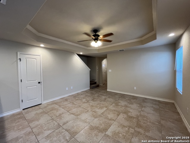 Image 2 of 28 For 6934 Lakeview Dr. 101