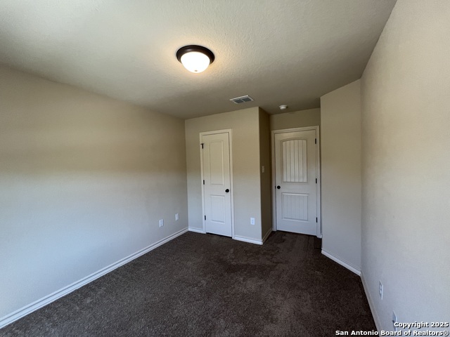 Image 21 of 28 For 6934 Lakeview Dr. 101