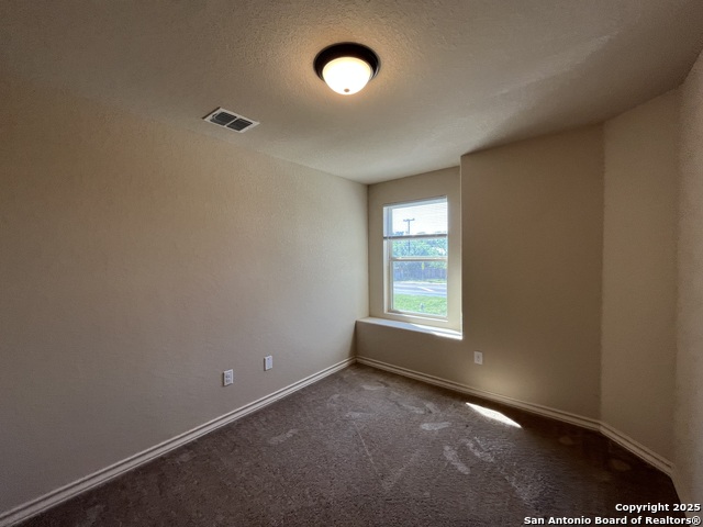 Image 26 of 28 For 6934 Lakeview Dr. 101