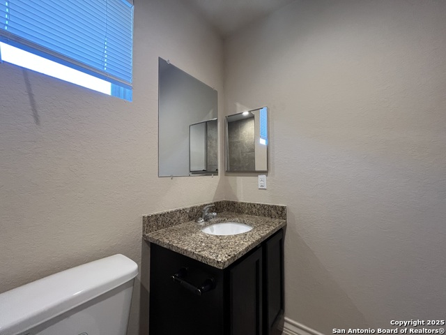 Image 28 of 28 For 6934 Lakeview Dr. 101