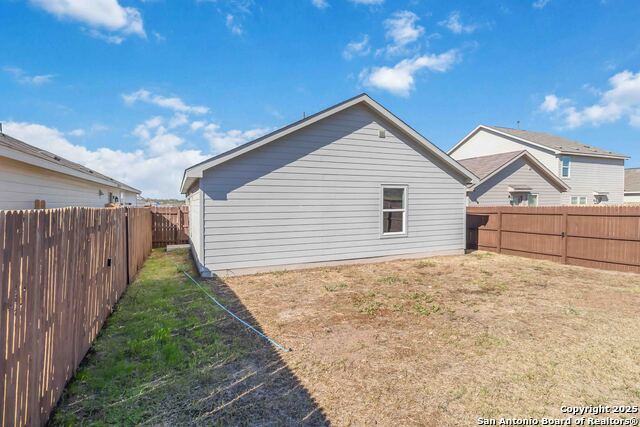 Image 23 of 26 For 526 Ambush Ridge