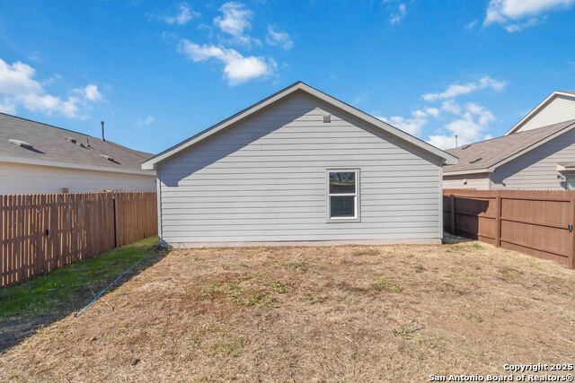 Image 24 of 26 For 526 Ambush Ridge