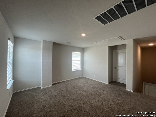 Image 18 of 29 For 141 Middle Green