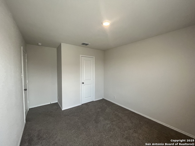 Image 26 of 29 For 141 Middle Green