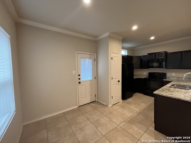 Image 7 of 30 For 6635 Mia Way 101