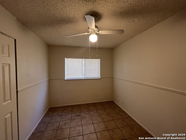 Image 16 of 22 For 9819 Valley Villa