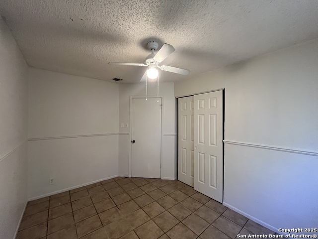 Image 18 of 22 For 9819 Valley Villa