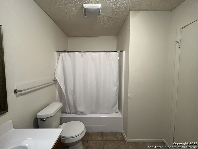 Image 21 of 22 For 9819 Valley Villa