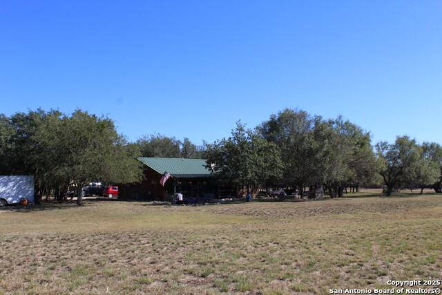 Image 15 of 36 For 300 Paradise Oaks Drive