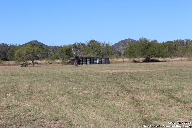 Image 18 of 36 For 300 Paradise Oaks Drive