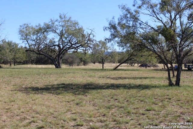 Image 20 of 36 For 300 Paradise Oaks Drive