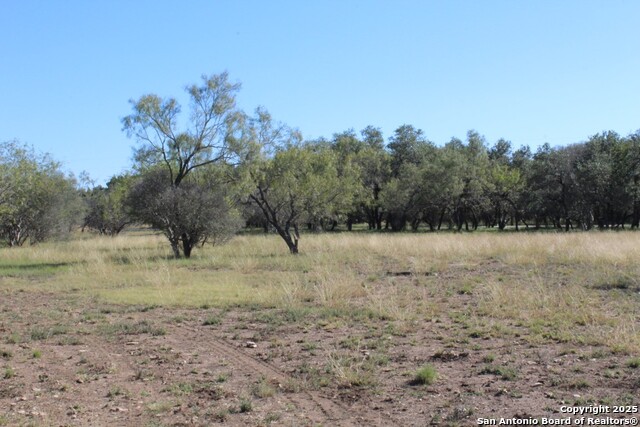 Image 21 of 36 For 300 Paradise Oaks Drive