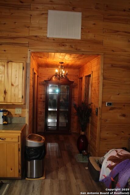 Image 25 of 36 For 300 Paradise Oaks Drive