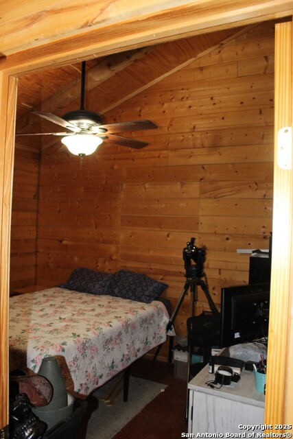 Image 29 of 36 For 300 Paradise Oaks Drive