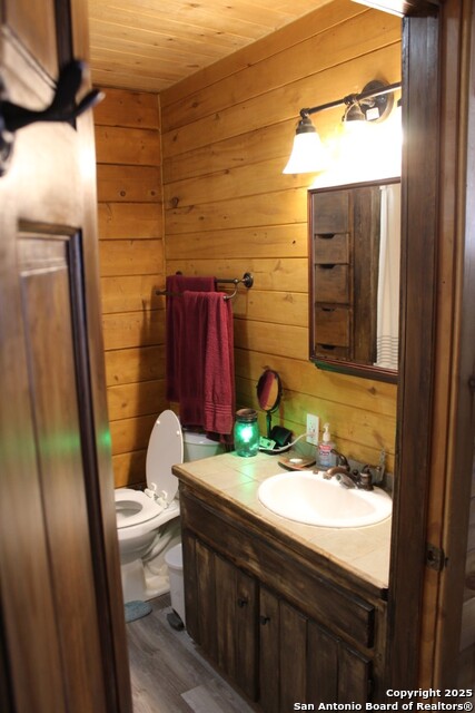 Image 36 of 36 For 300 Paradise Oaks Drive