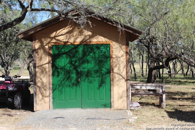 Image 9 of 36 For 300 Paradise Oaks Drive