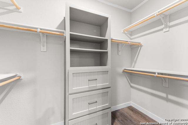 Image 24 of 77 For 9130 Rebecca Creek Rd