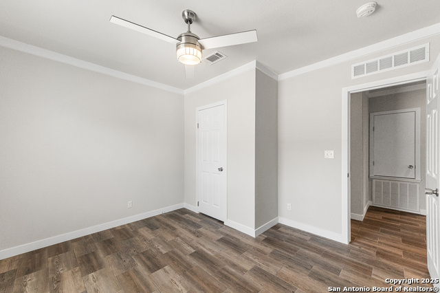 Image 37 of 77 For 9130 Rebecca Creek Rd