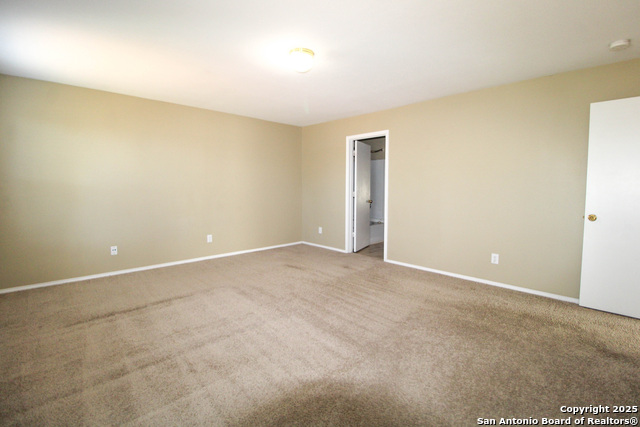 Image 17 of 46 For 20823 Blue Trinity