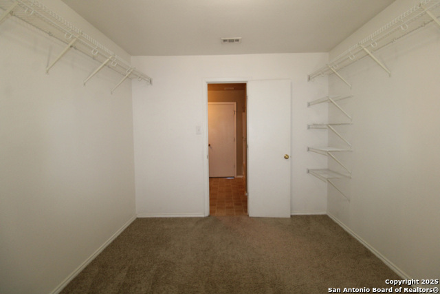 Image 23 of 46 For 20823 Blue Trinity