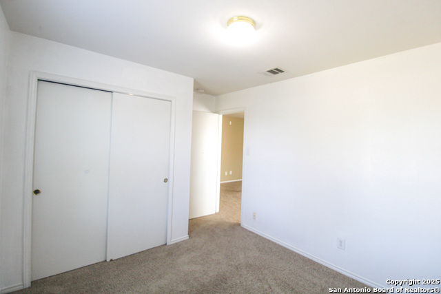 Image 31 of 46 For 20823 Blue Trinity