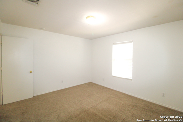 Image 36 of 46 For 20823 Blue Trinity