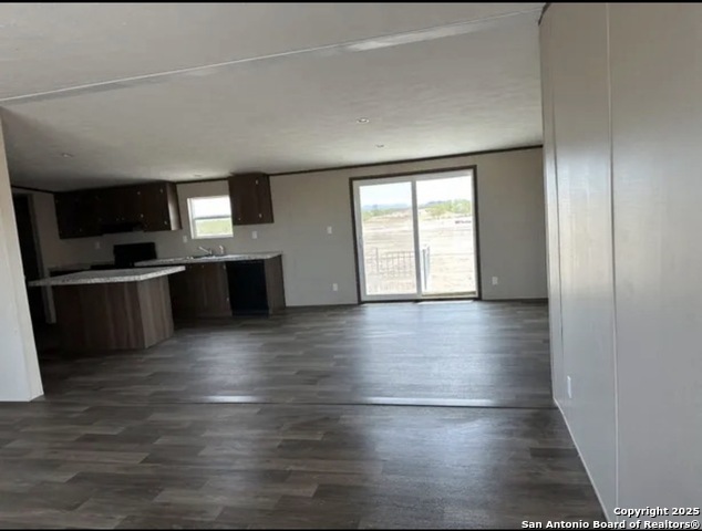 Image 4 of 19 For 137 Viridian View