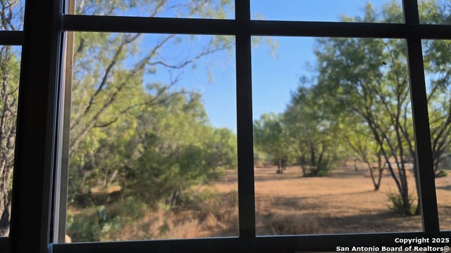 Image 14 of 17 For 339 Pr Mia  1