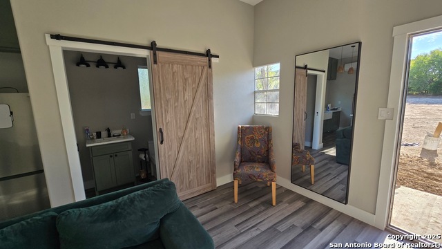 Image 6 of 17 For 339 Pr Mia  1