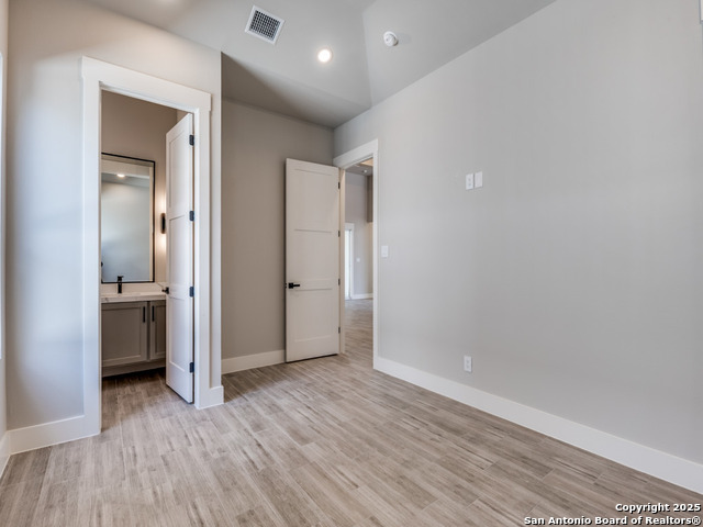 Image 17 of 29 For 22114 Touring Ln