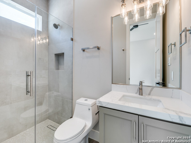 Image 20 of 29 For 22114 Touring Ln