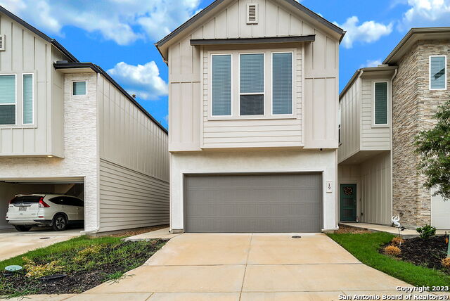 Image 3 of 33 For 8851 Oakland Rd 19