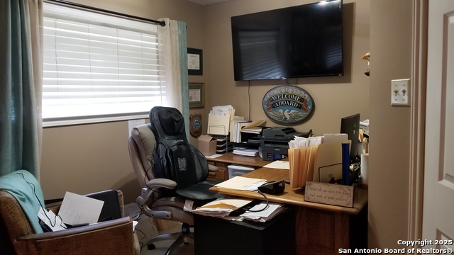 Image 8 of 8 For 329 Paisano