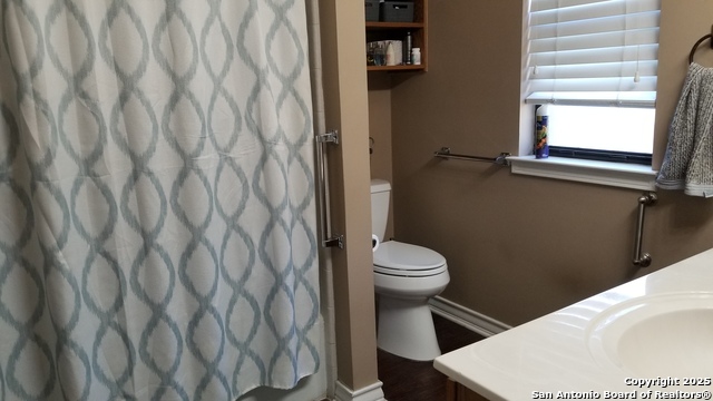 Image 9 of 20 For 329 Paisano